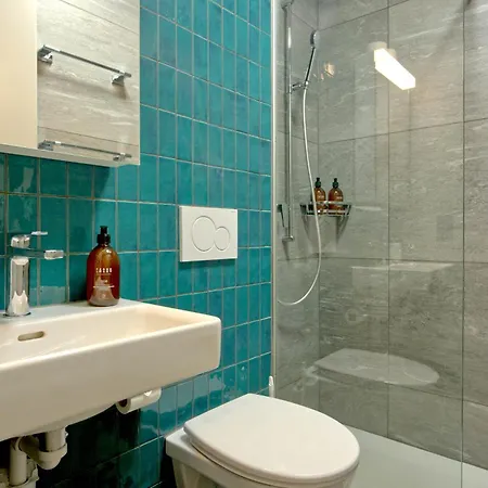 Bank House L 103 - Griwa Rent *